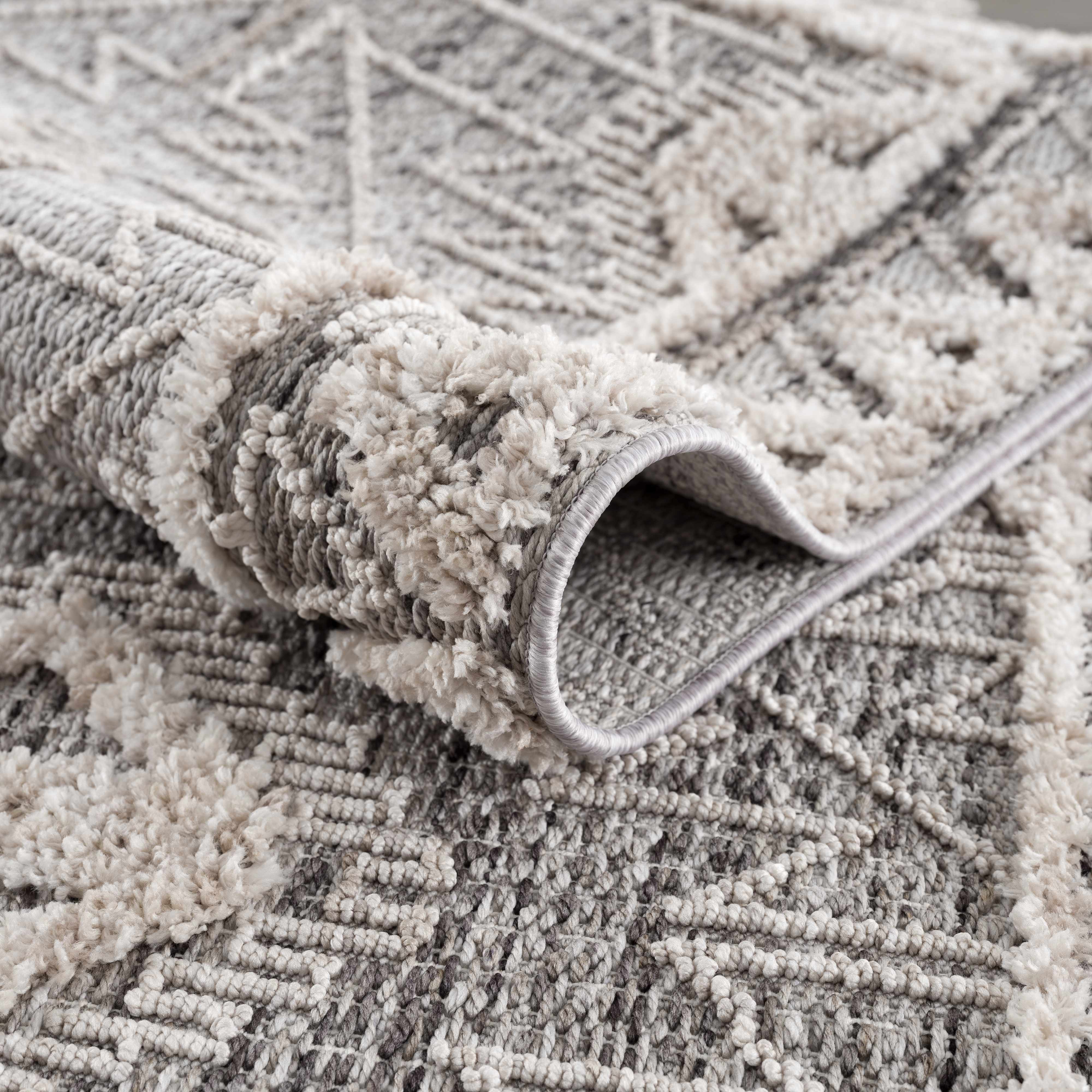 Agoo High-Low Pile Rustic Rug - Image 11