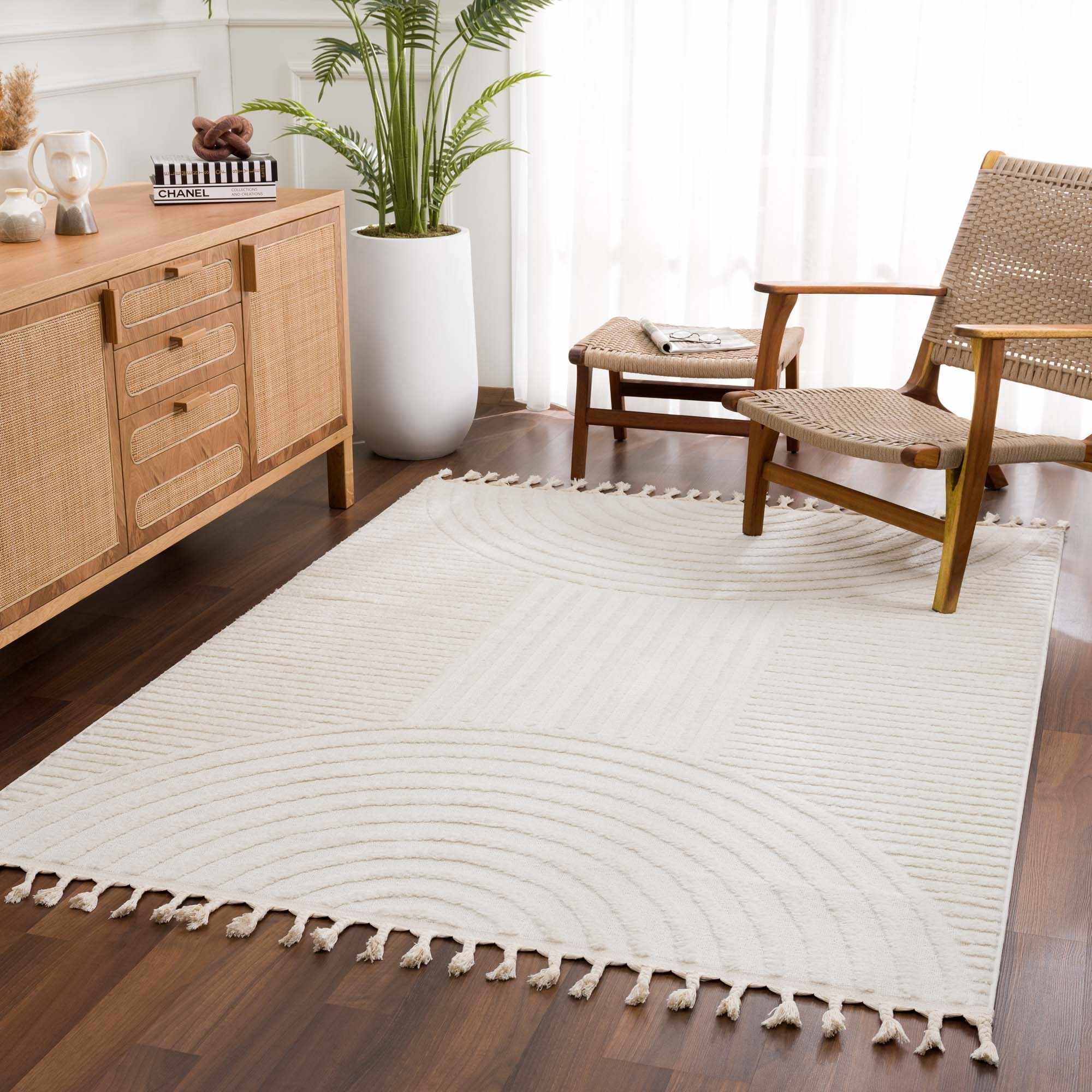 Guiling 3D Rainbow Area Rug with Tassels - Image 3