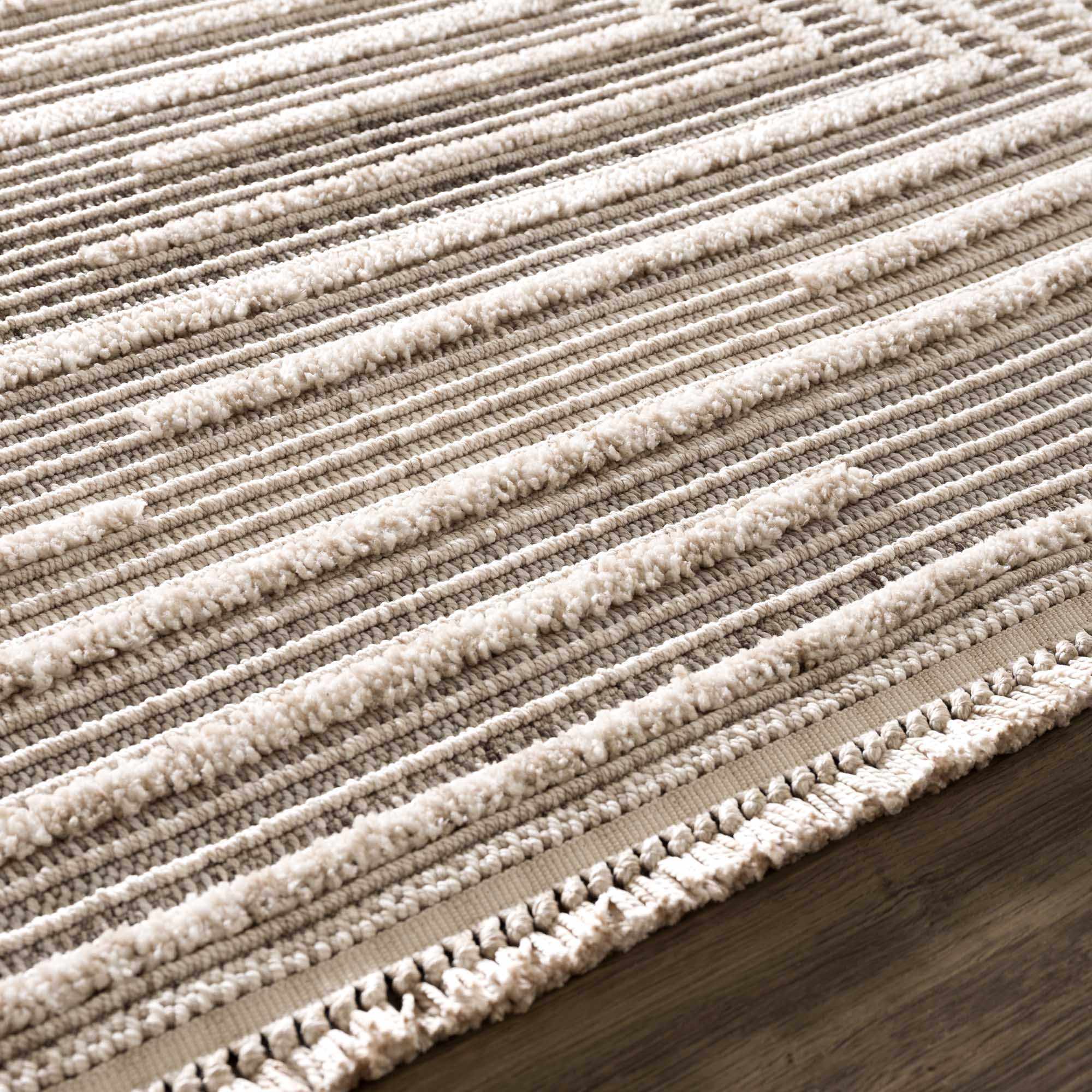 Lunao Area Rug - Image 15