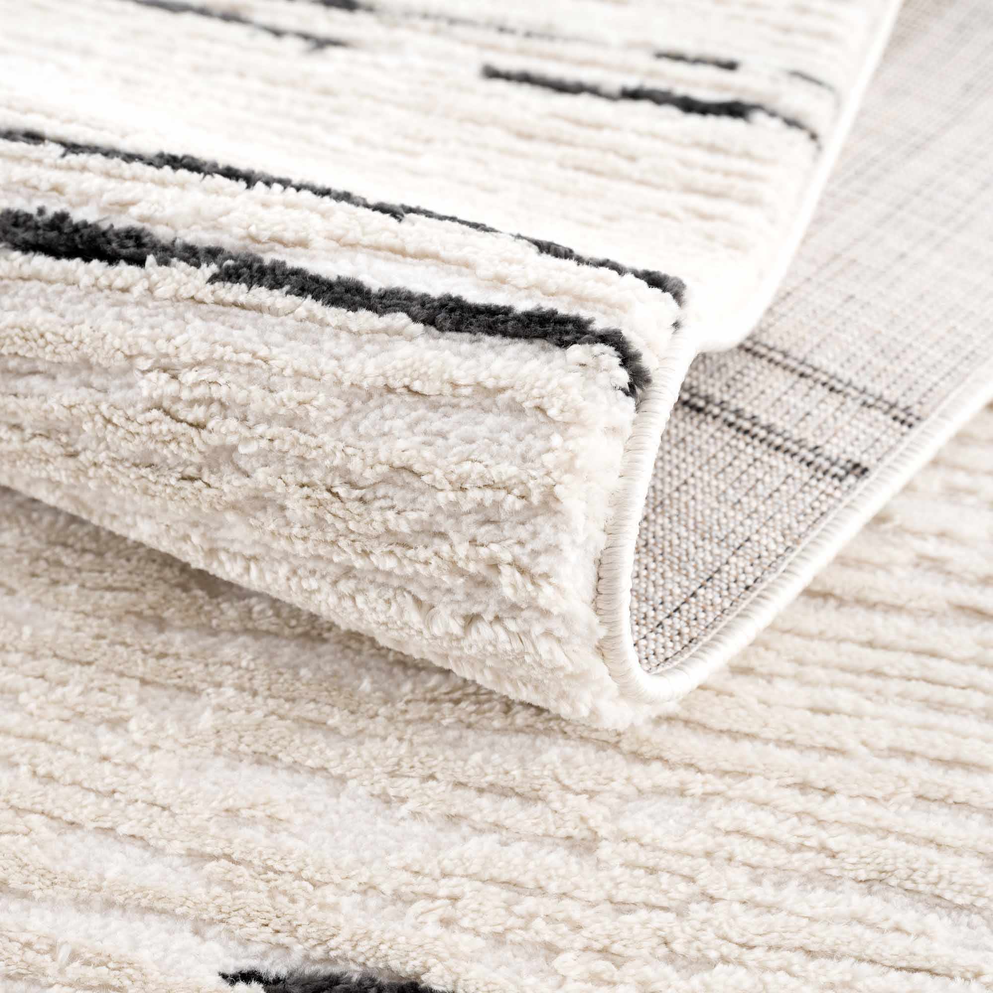 Riad Black Striped White Rug with Tassels - Image 14