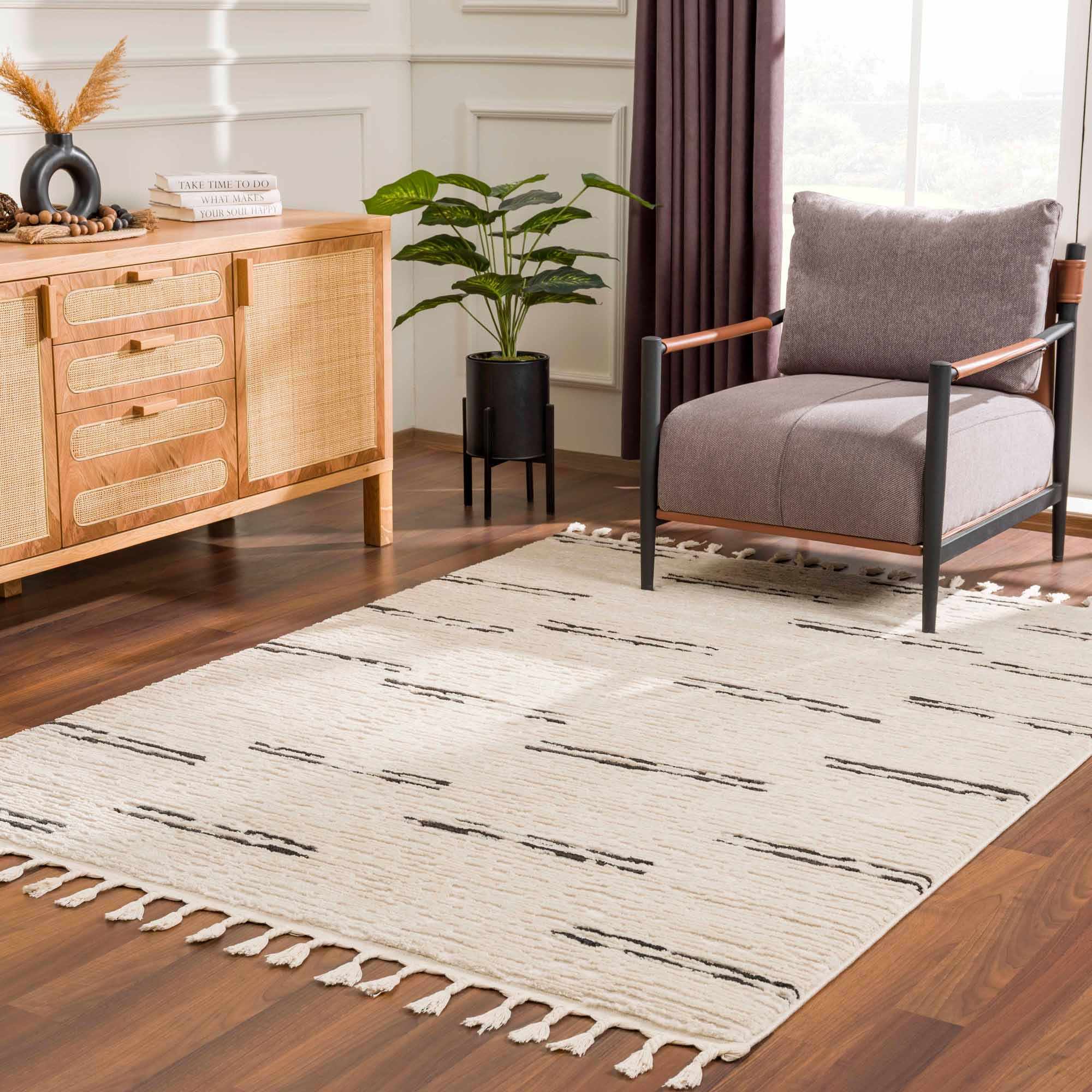 Riad Black Striped White Rug with Tassels - Image 15