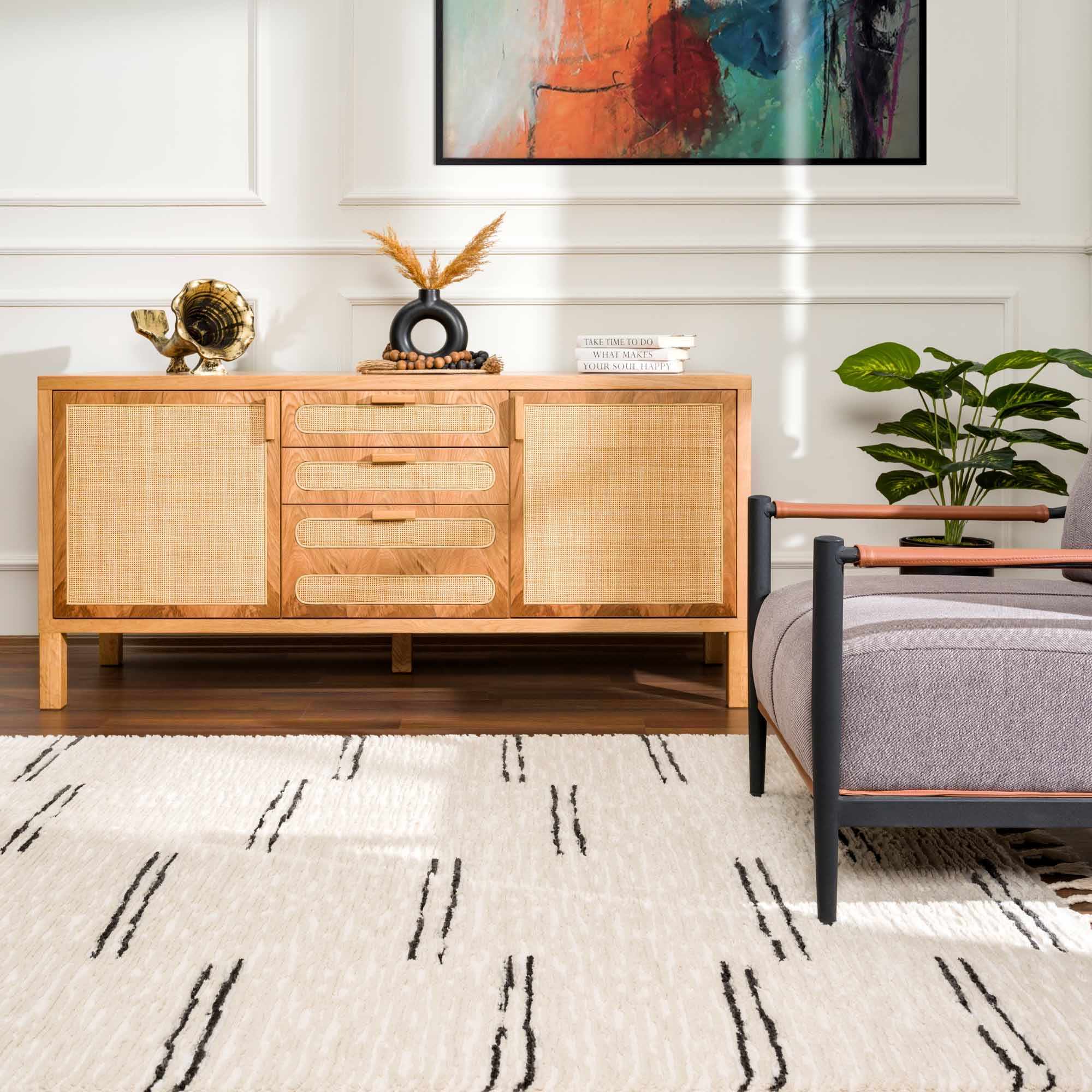 Riad Black Striped White Rug with Tassels - Image 4